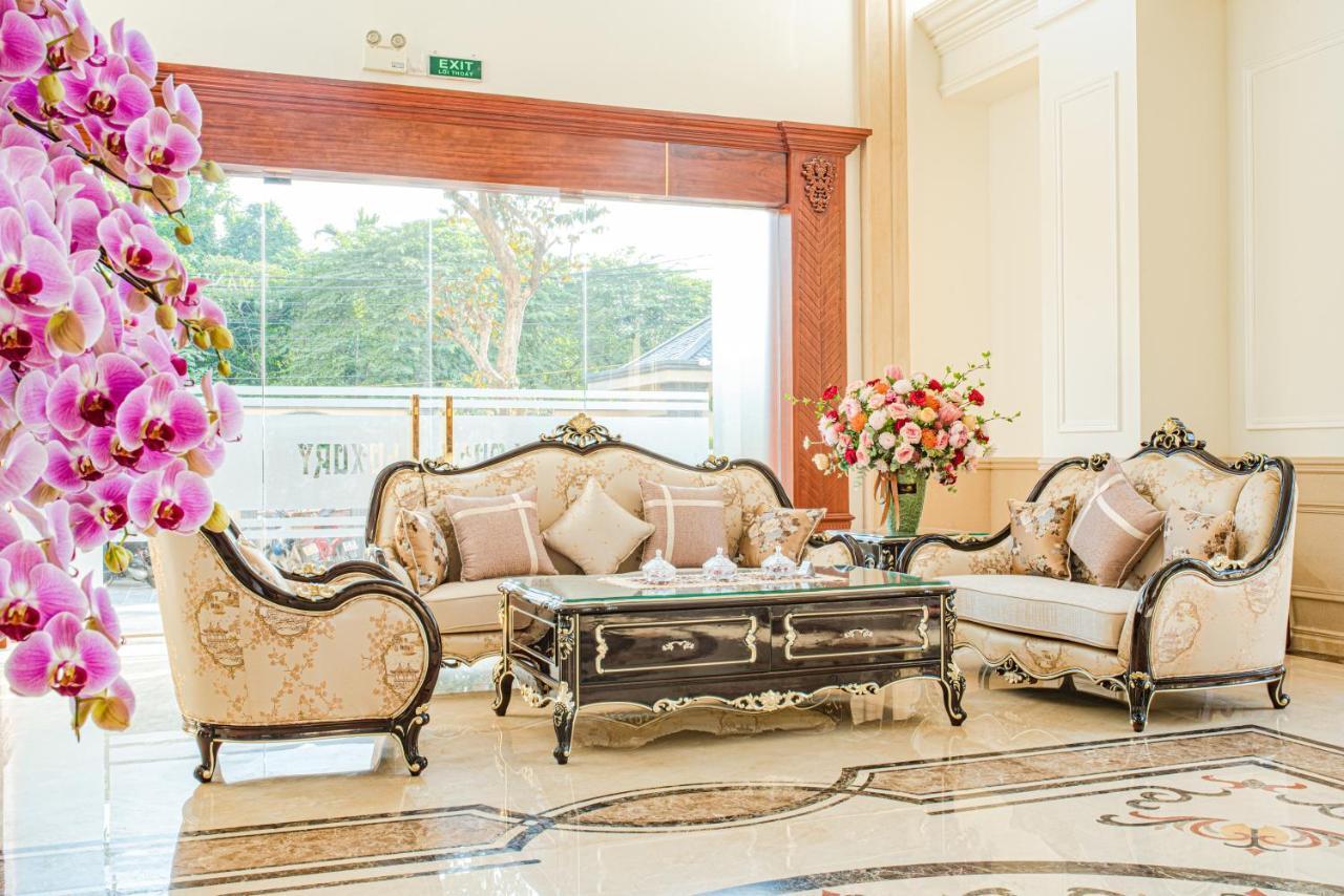 Manh Quan Luxury Hotel Vinh Yen Exterior photo